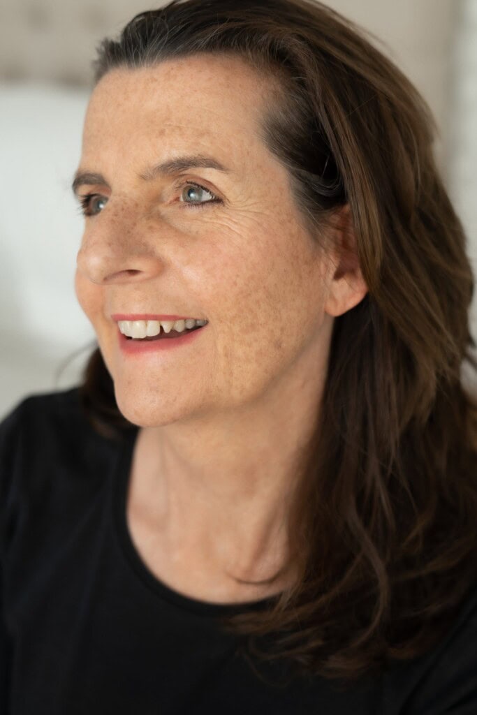 Georgie Greene Photographer who shoots corporate headshots personal branding dating photos and food photography