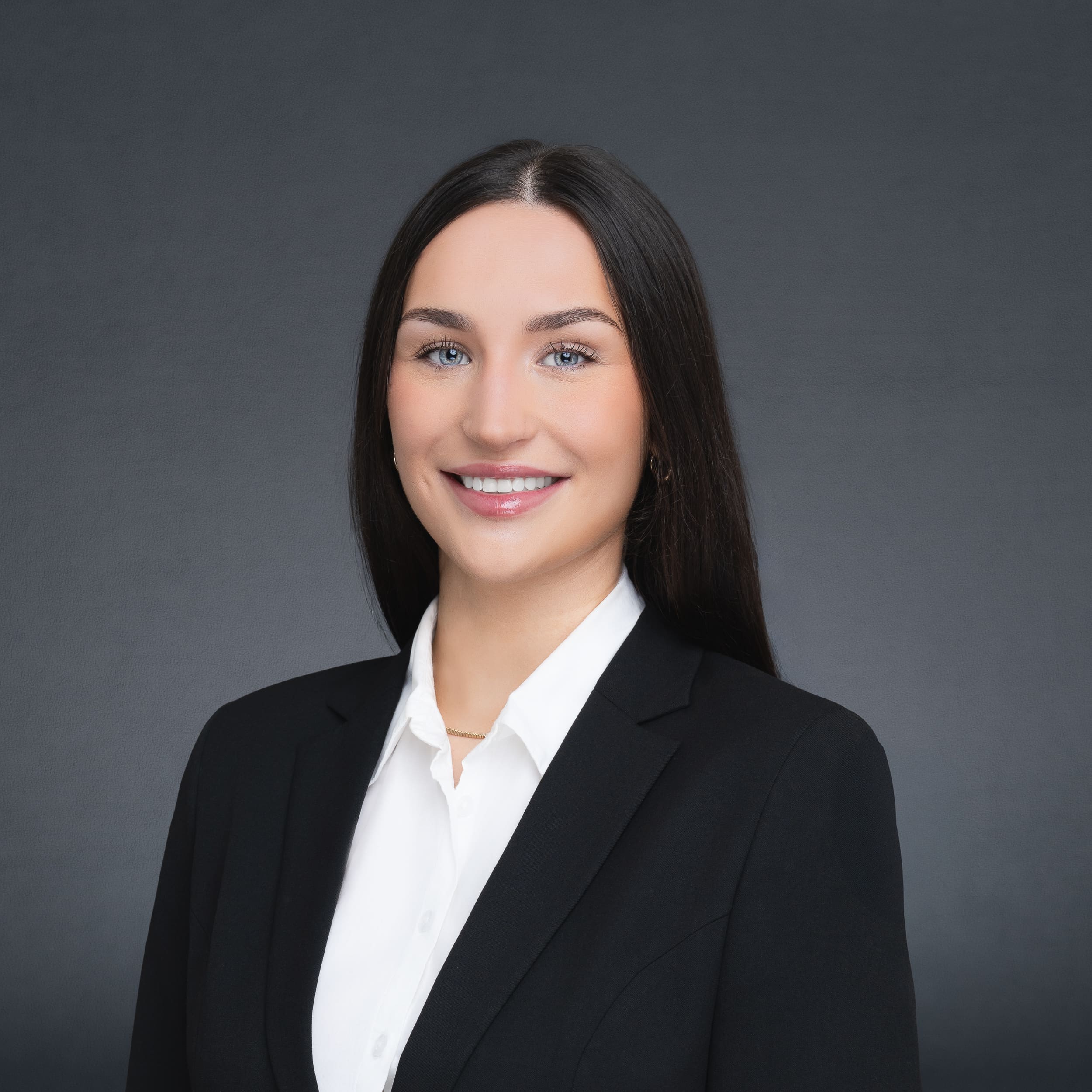 Legal-Headshot-Sydney-NSW Female Lawyer wearing black and having her corporate headshot taken by Sydney professional photographer Georgie Greene