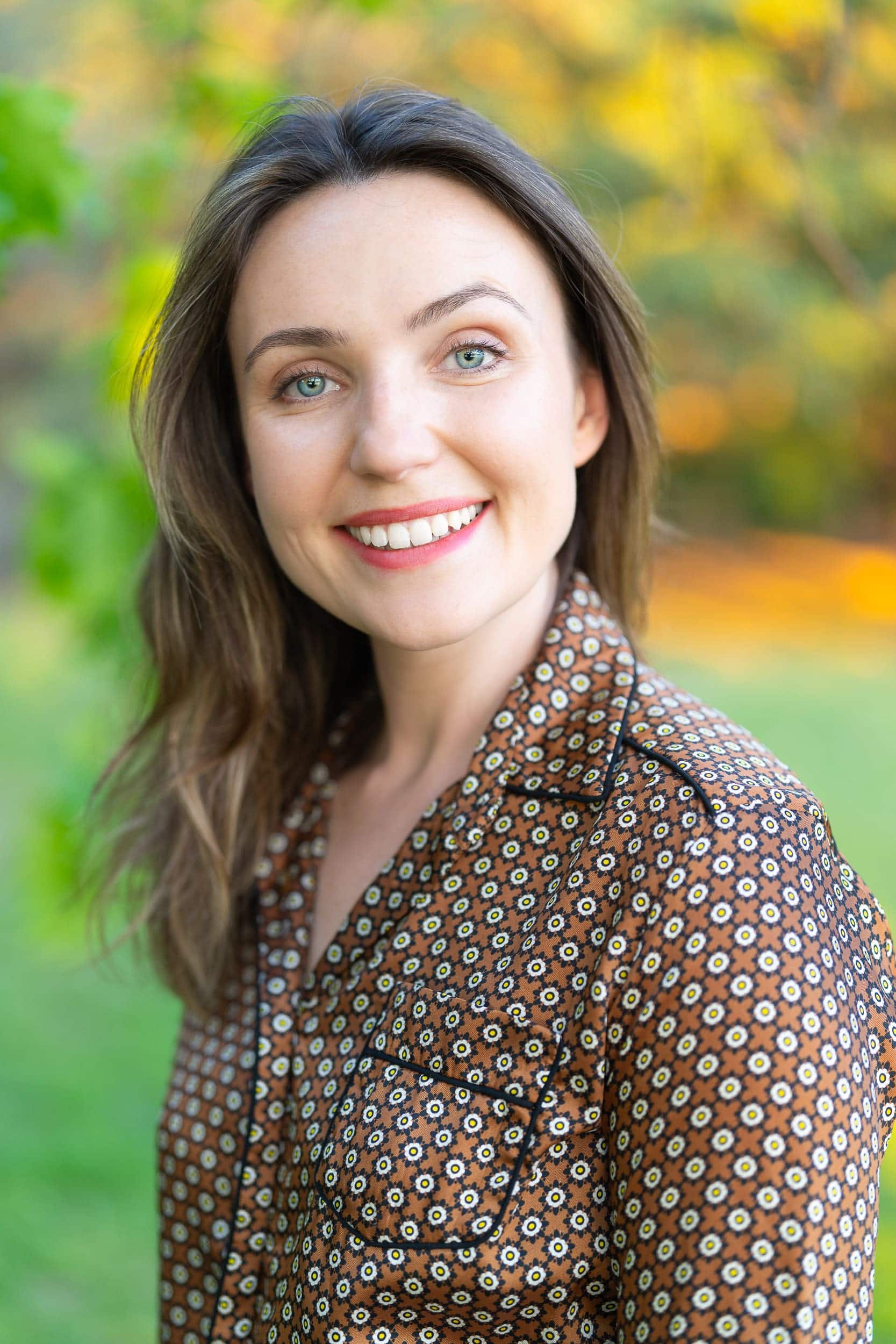 Sydney-Banding-Headshot-NSW Young woman in a brown top having your professional headshot taken by corporate photographer Georgie Greene Sydney NSW
