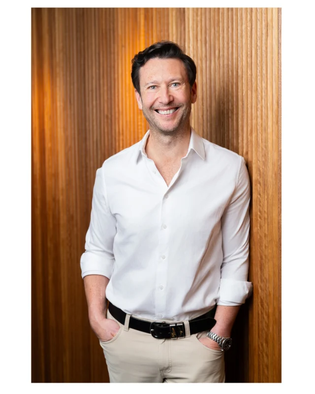 Dr Sam Hay has a practice in Martin Place Sydney. He had a new waiting room make-over using gorgeous panelled wood and wanted to use the wood look as a  backdrop for his headshots.