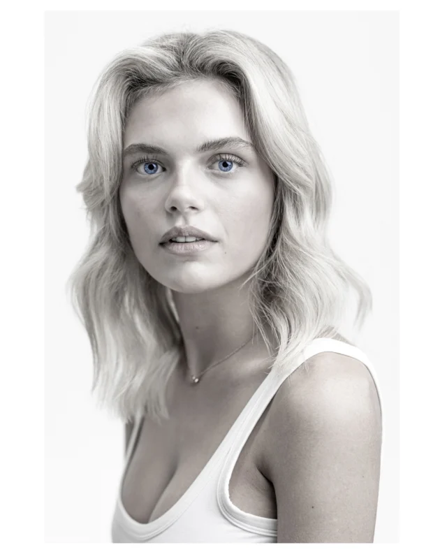Sometimes I prefer to see a portrait in black and white, although I have kept the eyes blue in this headshot. From the great Profoto lighting workshop the other week, a learn’t so much. Thank you Oliver